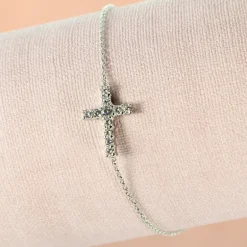 Palais du Rosaire Bracelet en argent avec croix et strass^ Bracelet Argent