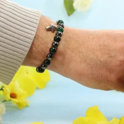 Palais du Rosaire Bracelet en pierres naturelles d'Hématite et Agate verte avec croix^ Bracelet Fantaisie