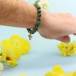 Palais du Rosaire Bracelet en pierres naturelles d'Hématite et Malachite avec croix^ Bracelet Fantaisie