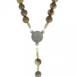 Palais du Rosaire Chapelet Saint Benoît en pierre de jaspe et corde beige^ Chapelet De Saint Benoît | Chapelet Pierre