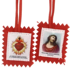 Palais du Rosaire Collier scapulaire du Précieux Sang en tissu avec explication et prière^ Collier Scapulaire