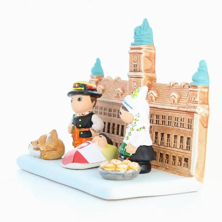 Palais du Rosaire Crèche Pologne en céramique 8x7cm^ Crèche