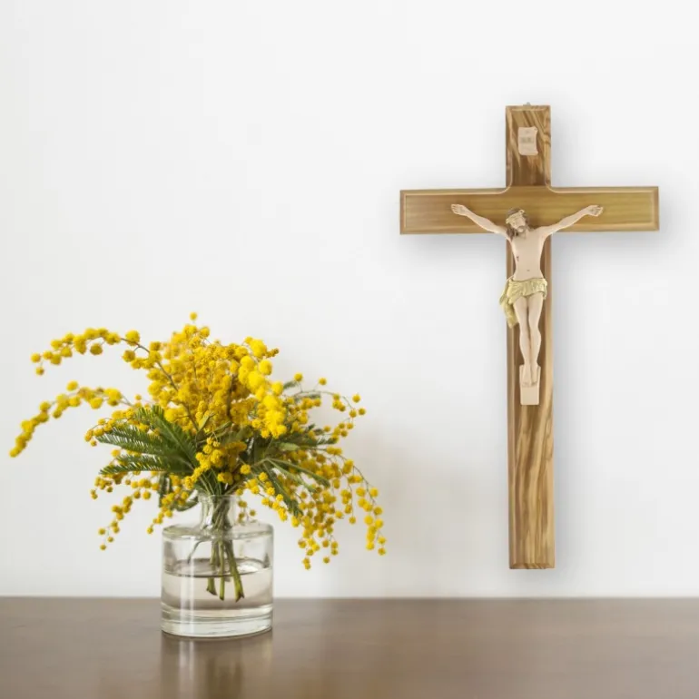 Palais du Rosaire Crucifix en bois d'olivier avec Christ en résine 50 cm^ Crucifix Résine | Crucifix Bois