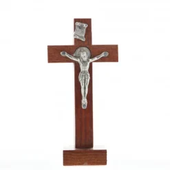 Palais du Rosaire Crucifix Saint Benoit avec le Christ argenté 9 cm^ Crucifix Bois