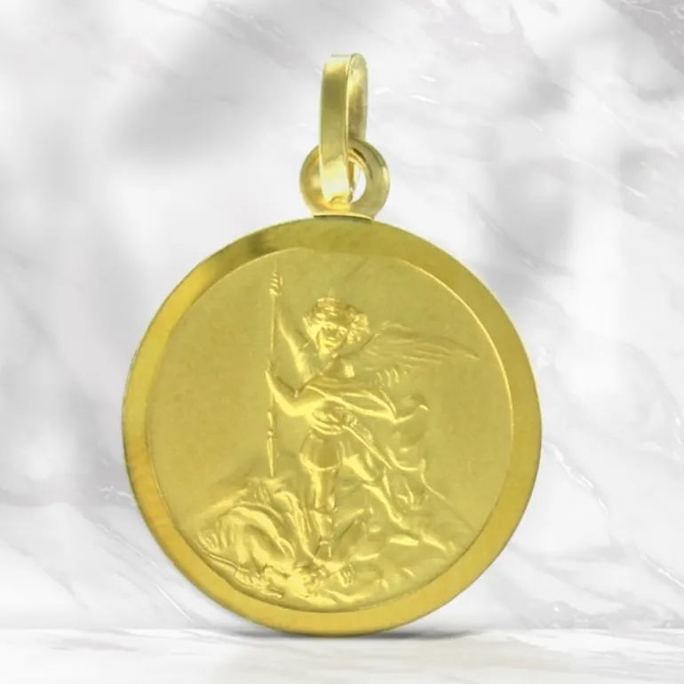 Palais du Rosaire Médaille de Saint Michel en Or 9 carats 16mm^ Profession | Communion