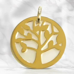 Palais du Rosaire Médaille un arbre de vie en Or et nacre 9 carats^ Baptême | Communion