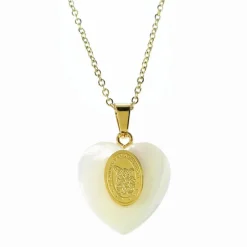 Palais du Rosaire Pendentif coeur nacre , médaille de Saint Michel sur Chaîne dorée^ Collier Fantaisie