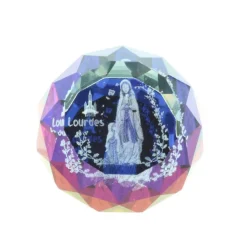 Palais du Rosaire Verre gravé laser 3D reflets colorés et Apparition de Lourdes 2,5 cm^ Verre Gravé